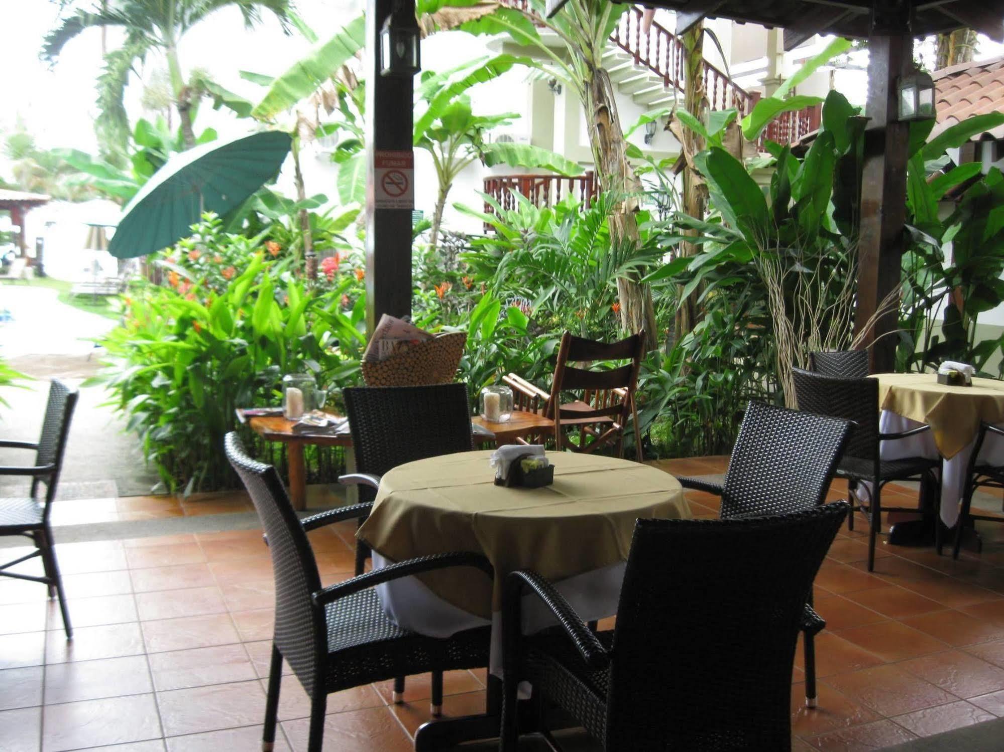 Hotel South Beach - Beachfront Jacó Exterior foto